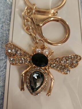 Nicole Bee Bag Charm / Keychain Gold-tone